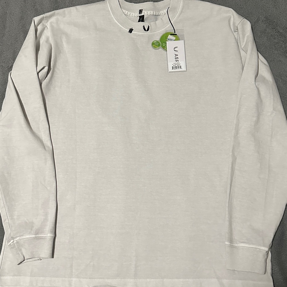 0670. TECHNICAL ESSENTIALS RELAXED LONG SLEEVE - FADED STONE